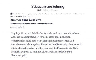 2020/01/28 Süddeutsche Zeitung – Fenster im Hotel? Überflüssig